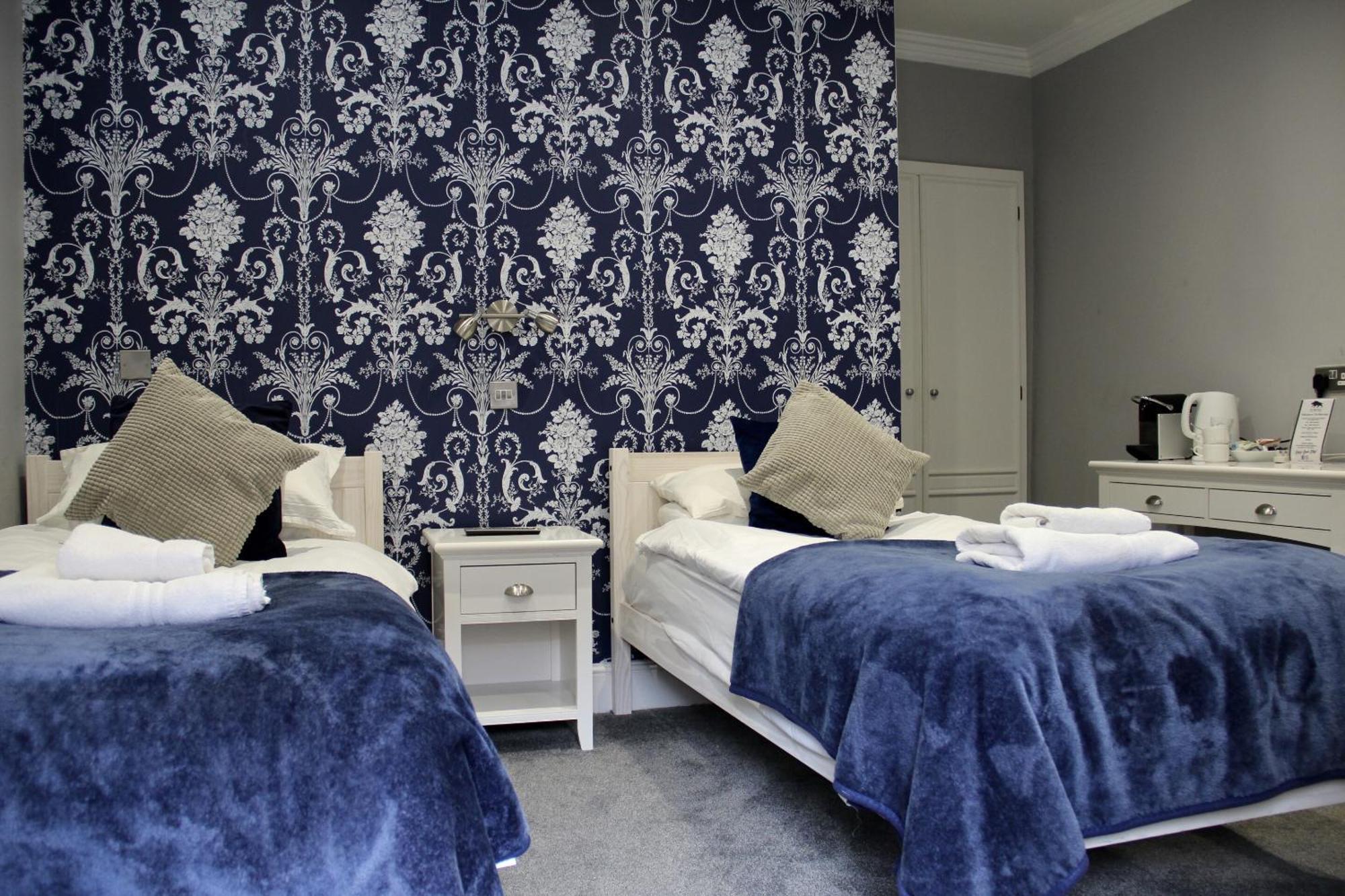 Blue Boar Hotel Maldon Quarto foto